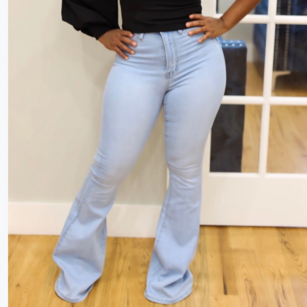 High waist Flare jeans GREAT STRETCH